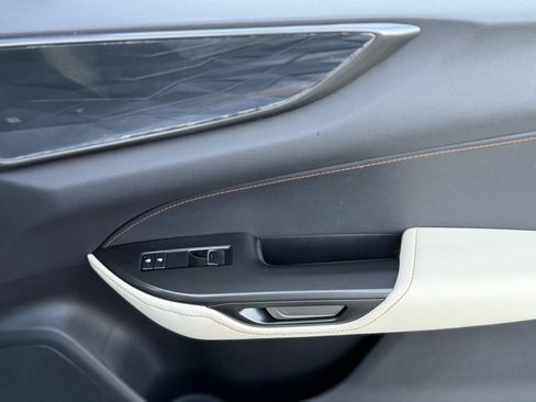 Used 2023 Lexus NX 250 250 Premium image 37