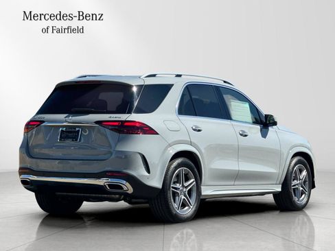 New 2026 Mercedes-Benz GLE 450e 4MATIC image 2