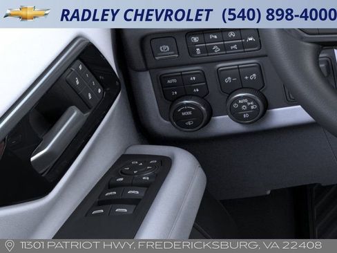 New 2026 Chevrolet Suburban Premier w/ Sun And Tow Package image 22