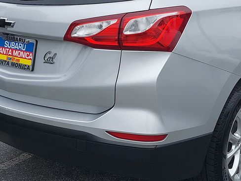 Used 2019 Chevrolet Equinox LS w/ LS Convenience Package FWD image 34