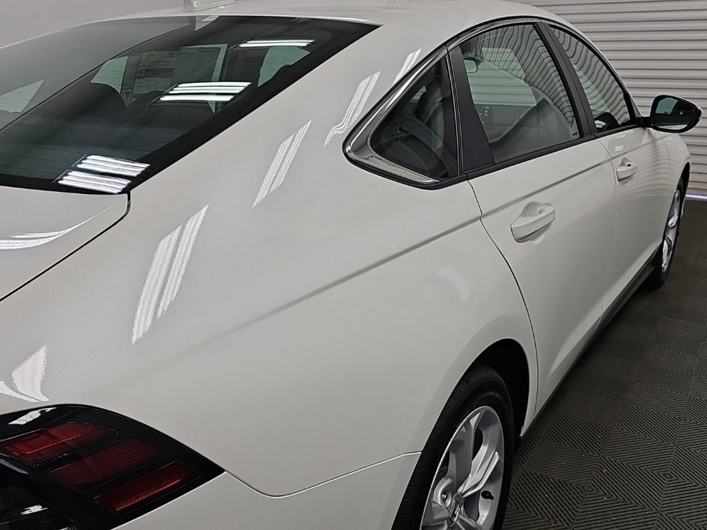 New 2026 Honda Accord LX image 9