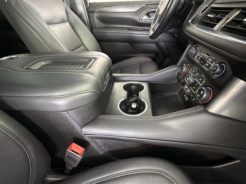 Used 2023 Chevrolet Suburban LT image 37