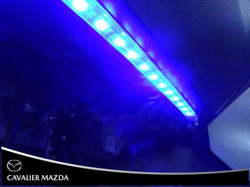 Used 2019 Subaru Crosstrek 2.0i Premium w/ Eyesight System image 26