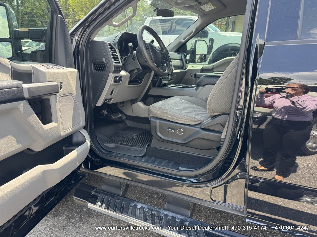 Used 2019 Ford F250 XLT w/ XLT Premium Package AWD/4WD image 10
