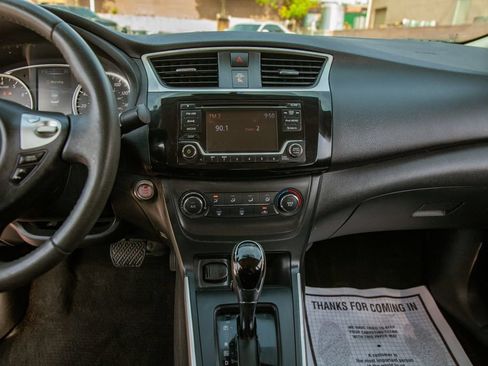 Used 2017 Nissan Sentra SV w/ Electronics Package FWD image 15