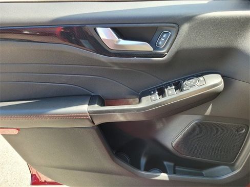 New 2025 Ford Escape ST-Line w/ Equipment Group 301A image 24