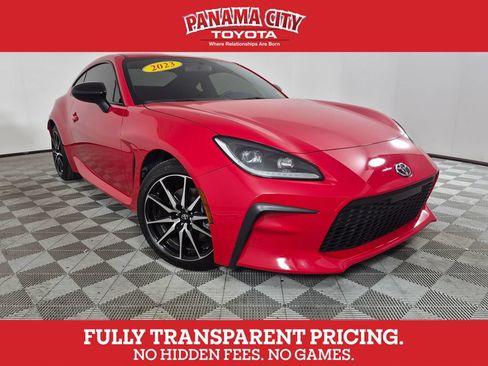Used 2023 Toyota GR86 RWD image 1