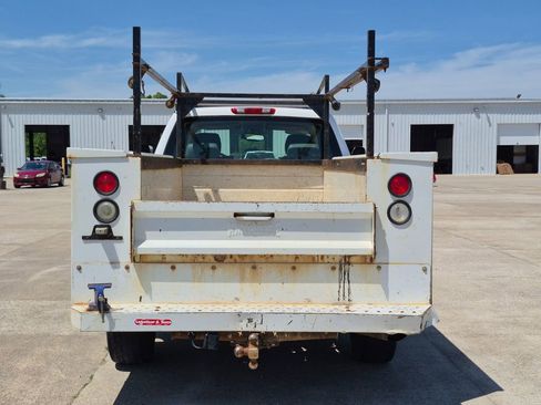 Used 2007 Chevrolet Silverado 2500 W/T AWD/4WD image 6
