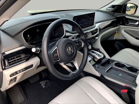 Used 2026 Acura MDX w/ Technology Package FWD image 18