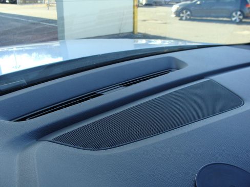 Used 2019 Audi Q8 Premium w/ Convenience Package image 36