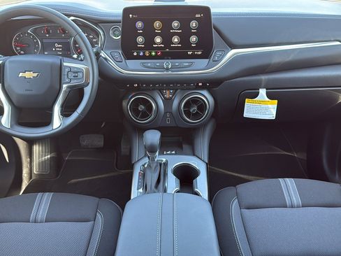New 2025 Chevrolet Blazer LT w/ Convenience Package image 16