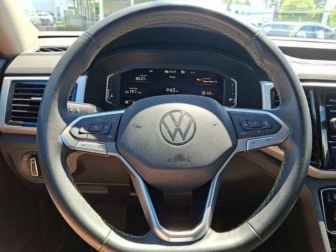 Certified 2023 Volkswagen Atlas SE w/ Panoramic Sunroof Package AWD/4WD image 20