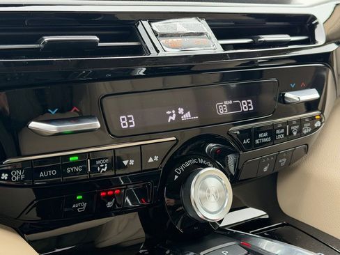 New 2026 Acura MDX SH-AWD image 15