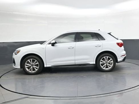 Used 2022 Audi Q3 2.0T Premium Plus w/ Premium Plus Package image 8