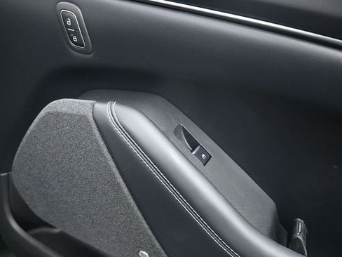 Used 2025 Ford Mustang Mach-E Premium image 15