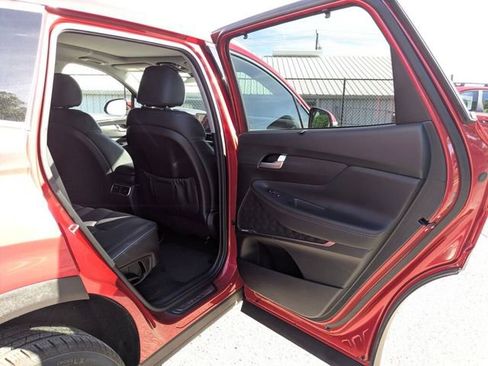 Used 2023 Hyundai Santa Fe Limited image 40