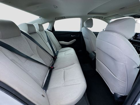 Used 2023 Honda Accord EX image 18