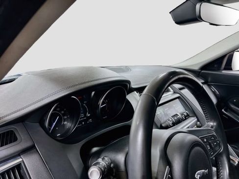 Used 2018 Jaguar E-PACE S AWD/4WD image 9