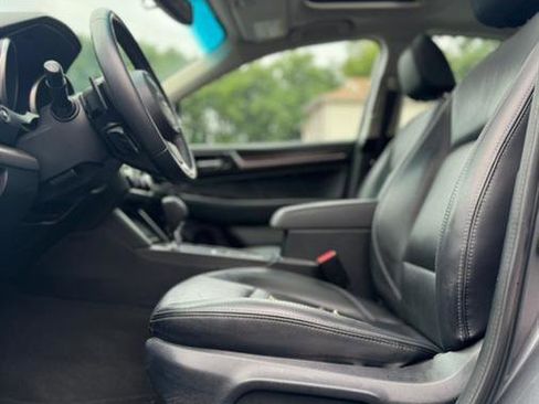 Used 2018 Subaru Legacy 2.5i Limited image 22