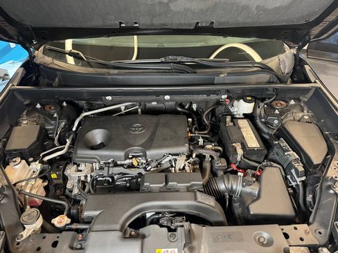 Used 2020 Toyota RAV4 Adventure w/ All Weather Liner Package AWD/4WD image 22