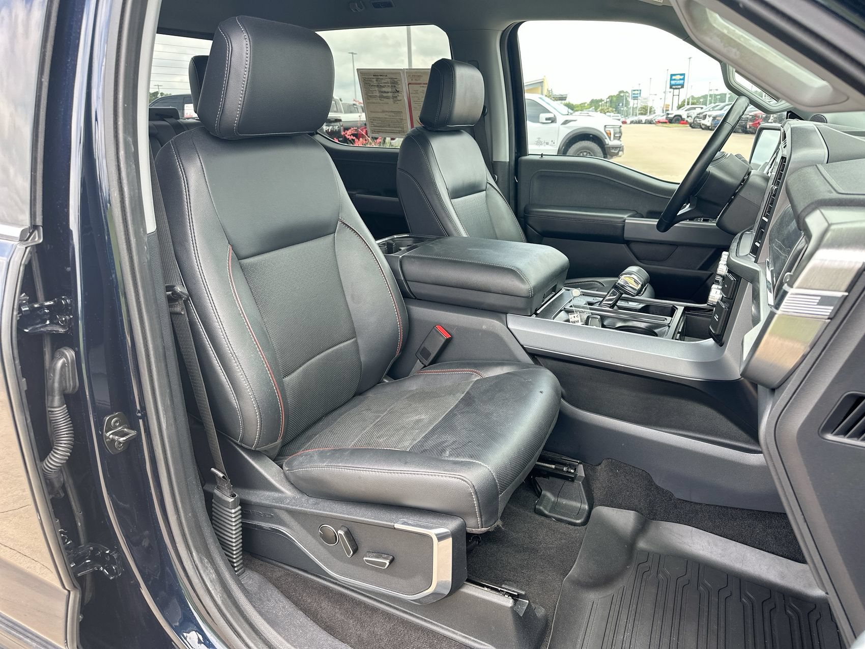 Used 2023 Ford F150 Lariat w/ Equipment Group 502A High AWD/4WD image 24