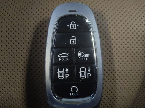Used 2020 Hyundai Sonata Limited FWD image 32
