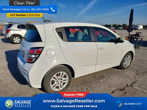 Used 2020 Chevrolet Sonic LT FWD image 4