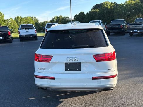 Used 2019 Audi Q7 2.0T Premium w/ Cold Weather Package AWD/4WD image 20