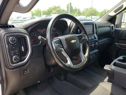 Used 2023 Chevrolet Silverado 2500 LT w/ Convenience Package AWD/4WD image 18