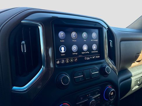 Used 2022 Chevrolet Silverado 2500 High Country image 15