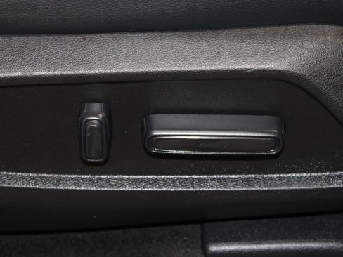 Used 2023 Honda Pilot Touring image 27