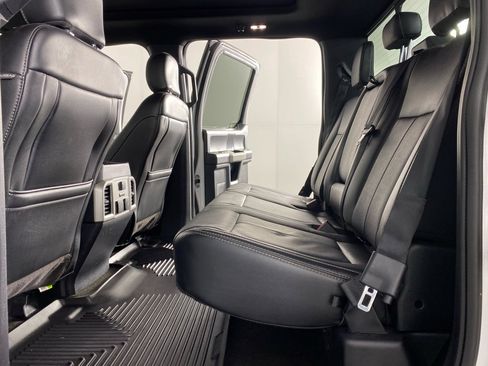 Used 2020 Ford F150 Lariat w/ Equipment Group 502A Luxury image 13