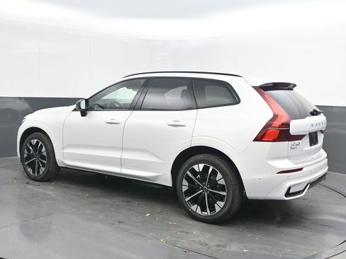 New 2026 Volvo XC60 B5 Plus w/ Protection Package Premier image 5