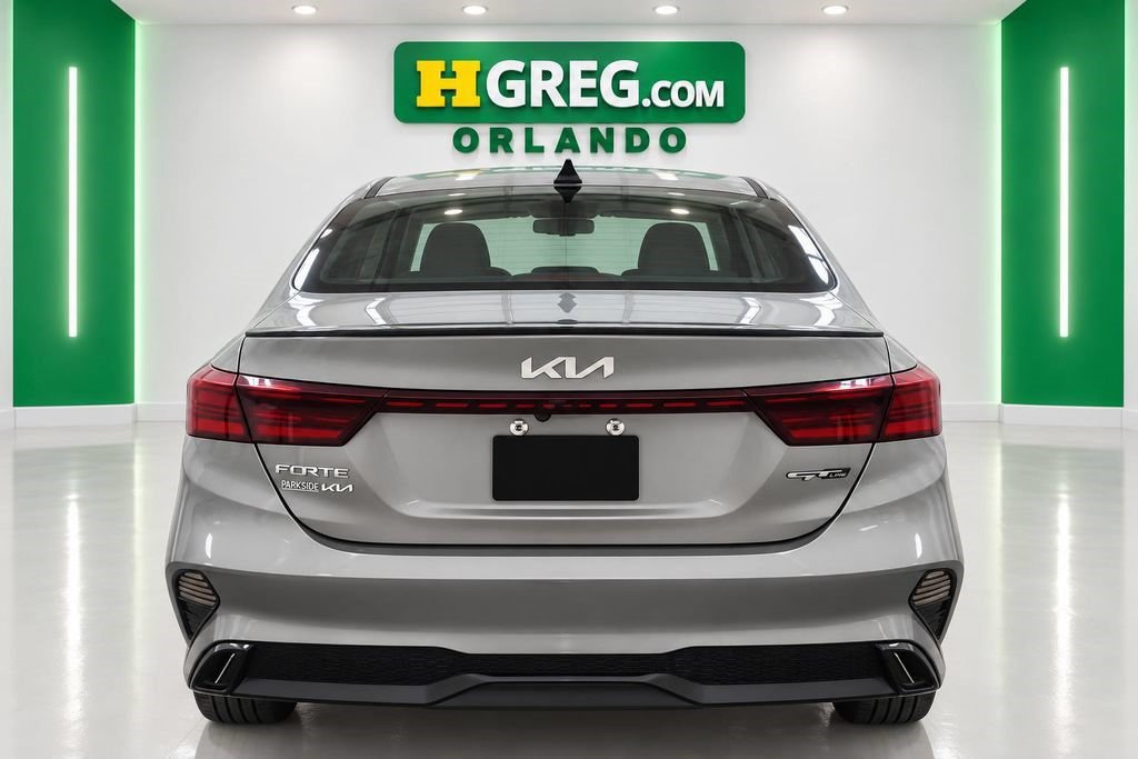 Used 2022 Kia Forte GT-Line w/ GT-Line Premium Package FWD image 8