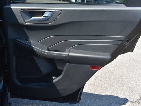 Used 2023 Ford Escape Platinum AWD/4WD image 42