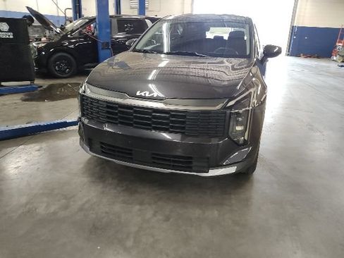 Certified 2026 Kia Sportage LX FWD image 3