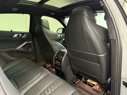 Used 2021 BMW X6 M w/ Competition Package image 30