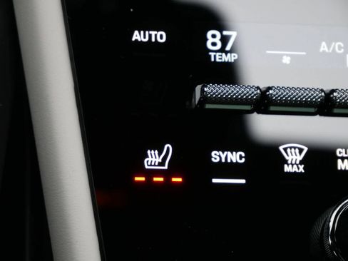 New 2026 Porsche Cayenne image 19