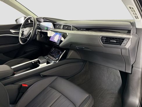 Used 2021 Audi e-tron Premium w/ Convenience Plus Package AWD/4WD image 13