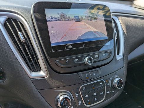 Used 2023 Chevrolet Malibu LT image 21