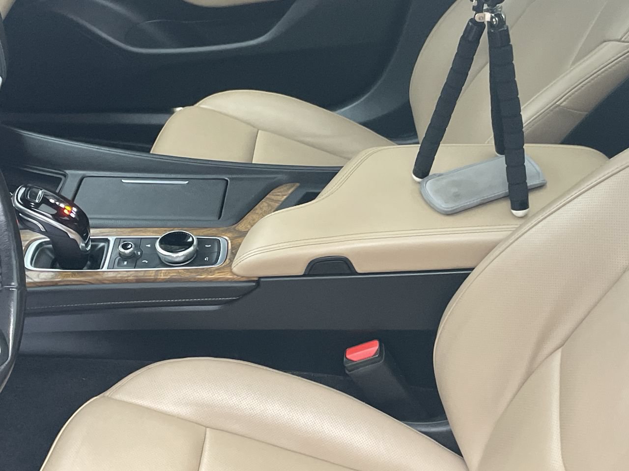 Used 2022 Cadillac CT5 Premium Luxury w/ Parking Package AWD/4WD image 37
