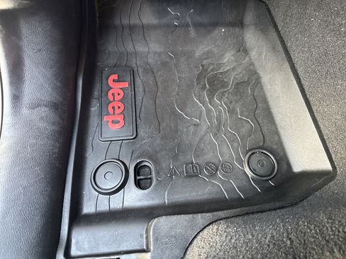 Used 2020 Jeep Wrangler Unlimited Rubicon image 18