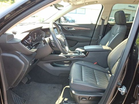 Used 2023 Buick Envision Avenir AWD/4WD image 13
