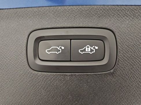 Used 2019 Volvo XC90 T5 R-Design w/ Advanced Package image 36