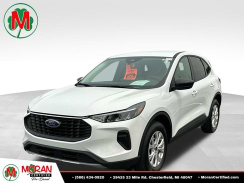 Used 2026 Ford Escape Active w/ Tech Pack #1 AWD/4WD image 1