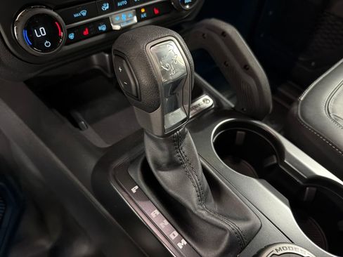 New 2026 Ford Bronco Badlands AWD/4WD image 27