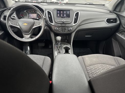 Used 2022 Chevrolet Equinox LT FWD image 15
