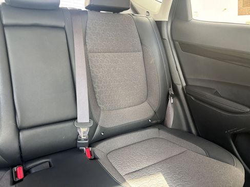 Used 2025 Kia Seltos S image 35