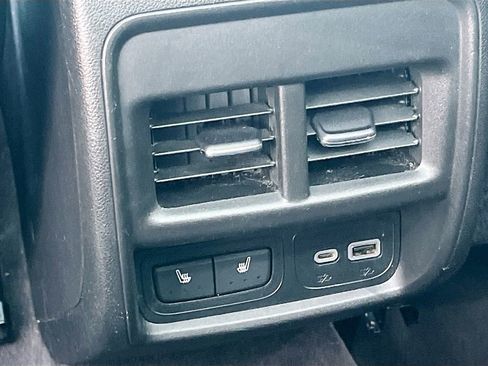 Used 2024 Cadillac XT4 Sport w/ Technology Package AWD/4WD image 27