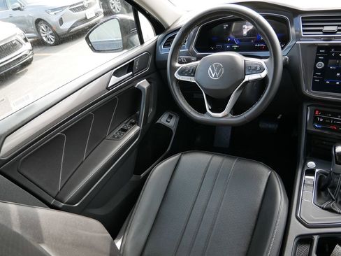 Used 2024 Volkswagen Tiguan Wolfsburg Edition FWD image 18